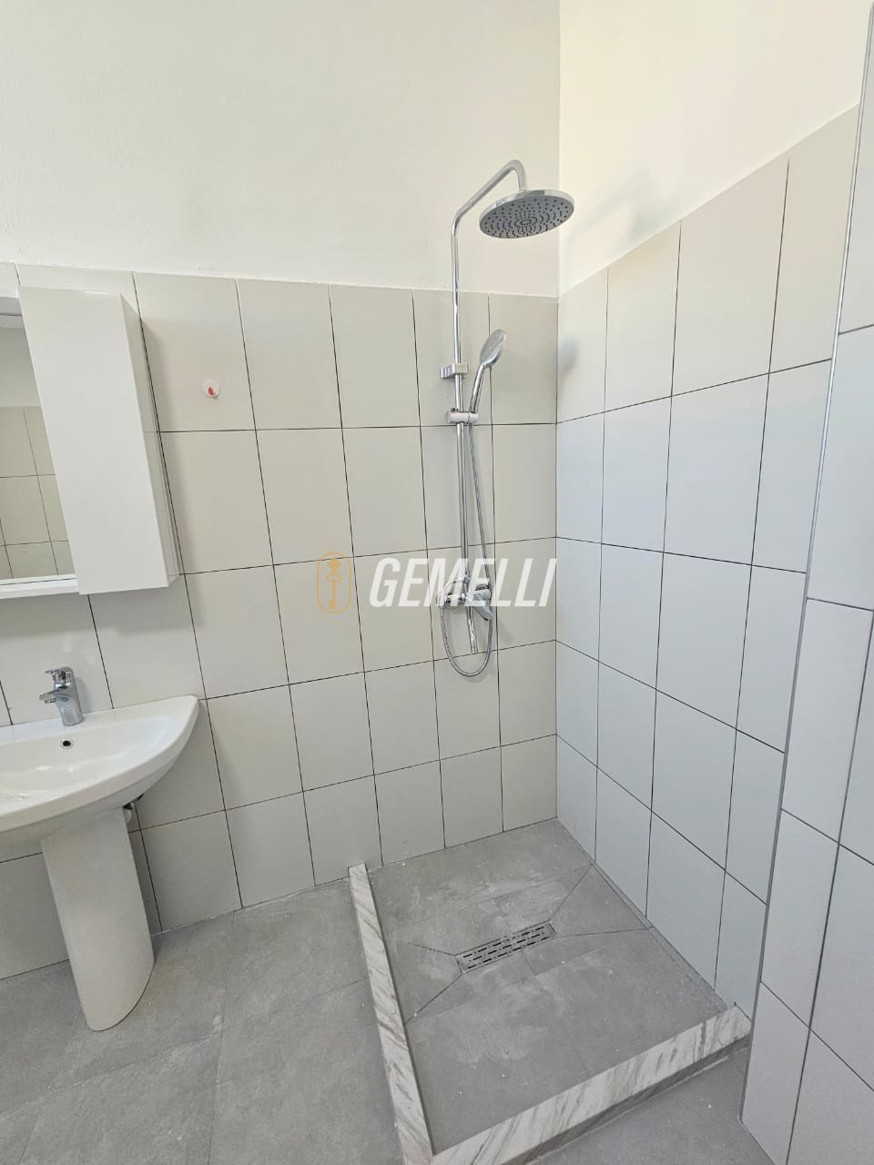 WhatsApp Image 2025-09-20 at 09.46.31