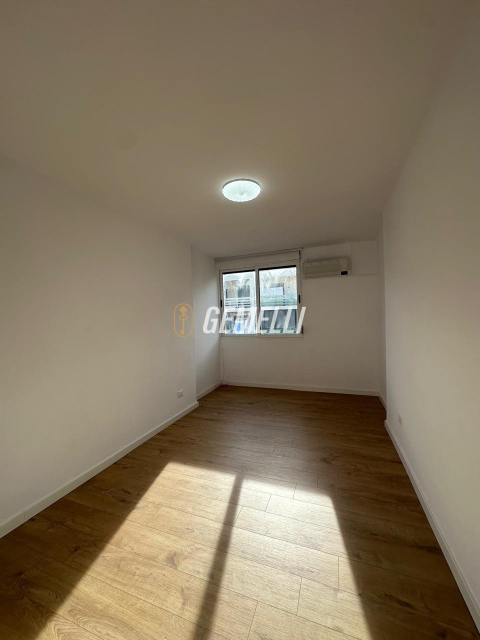 WhatsApp Image 2025-11-25 at 14.43.25 (10)