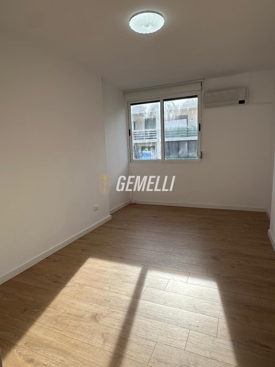 WhatsApp Image 2025-11-25 at 14.43.25 (9)